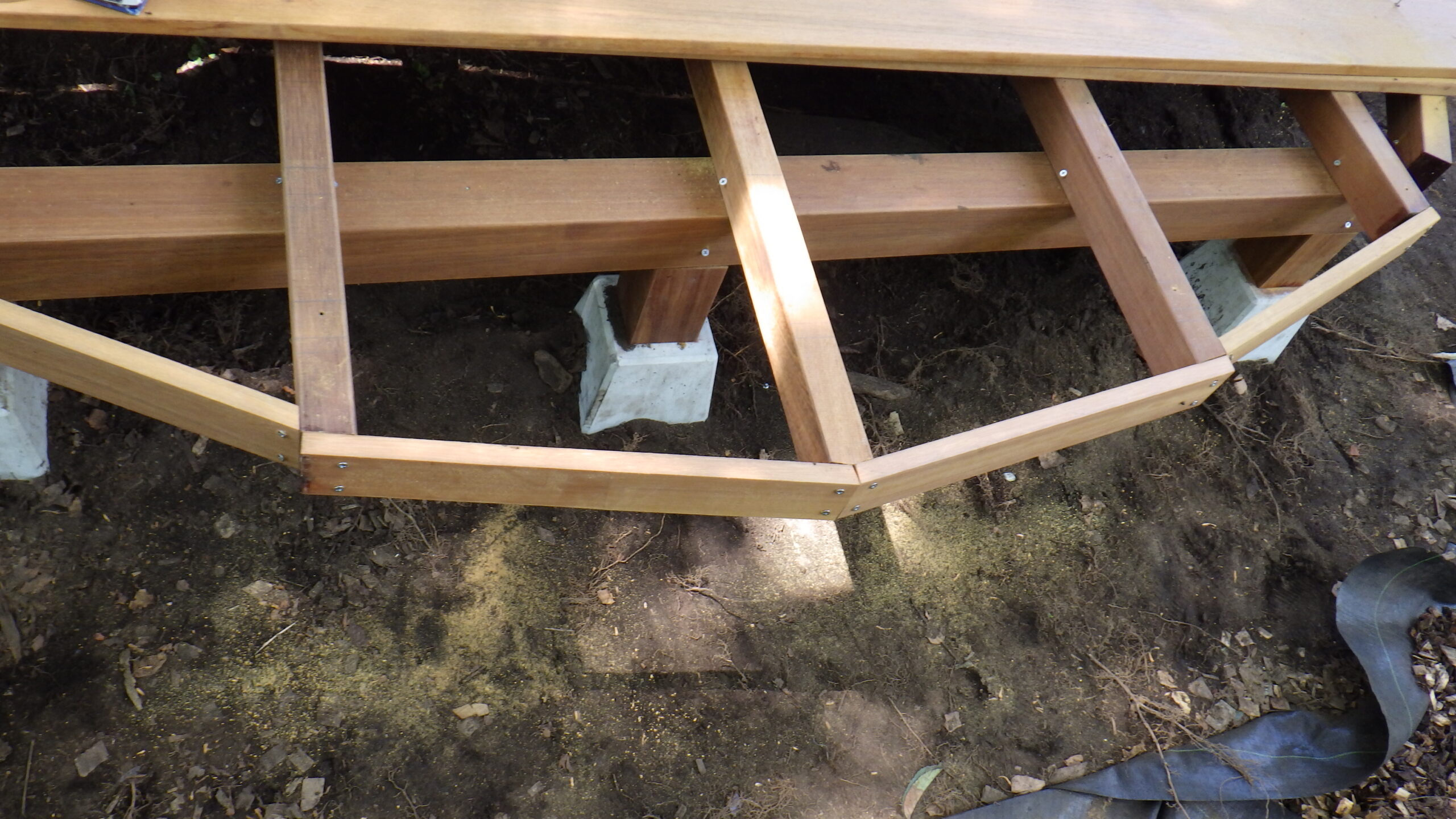 ウッドデッキ工事の施工事例