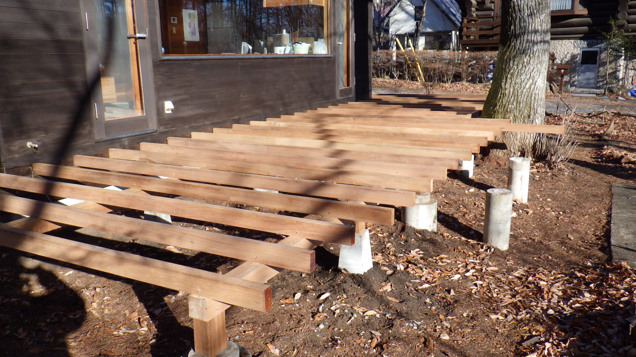 ウッドデッキ工事の施工事例