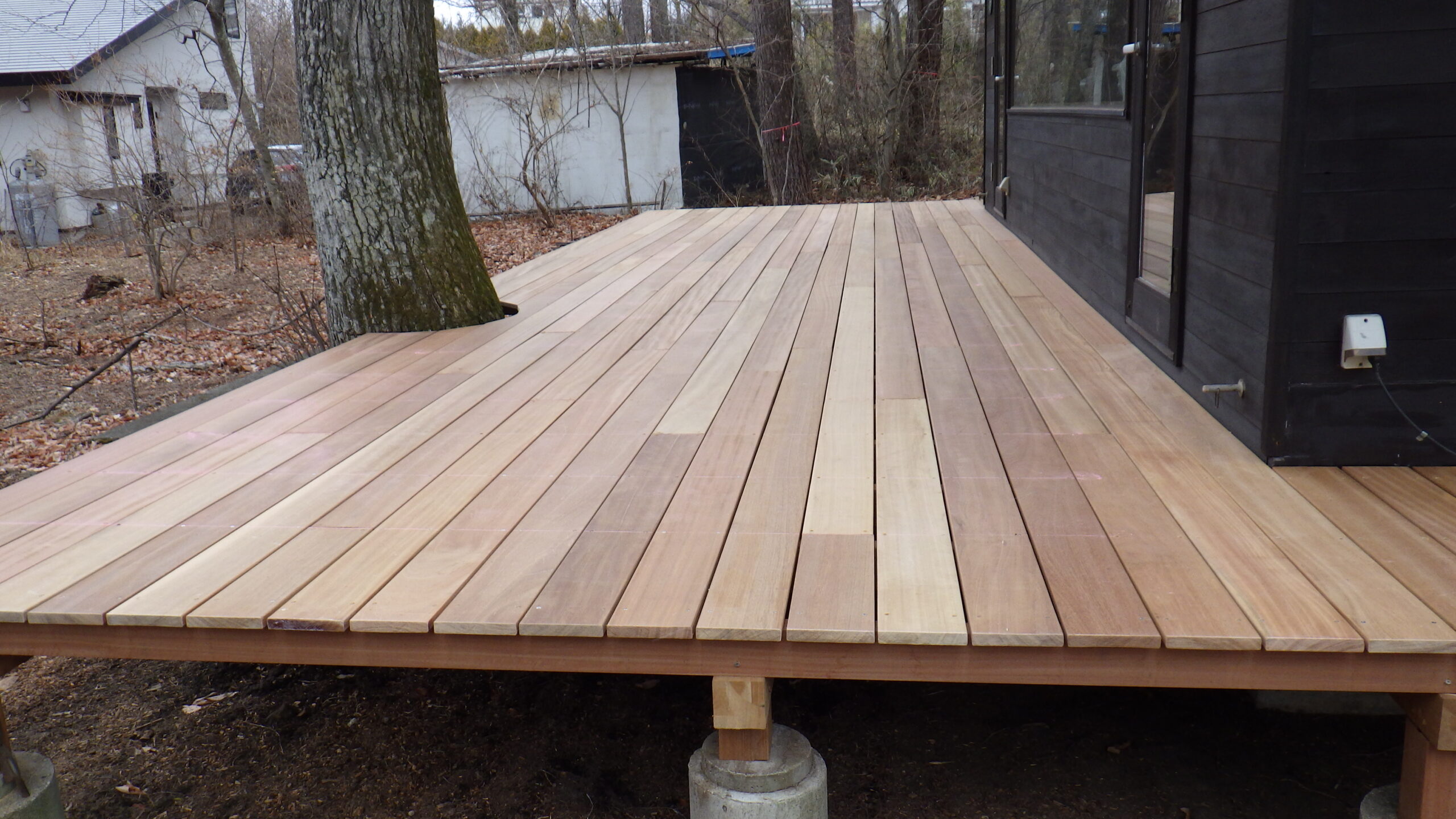 ウッドデッキ工事の施工事例